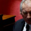 François Bayrou, le “Columbo” de la politique, qui a réussi là où Barnier avait échoué