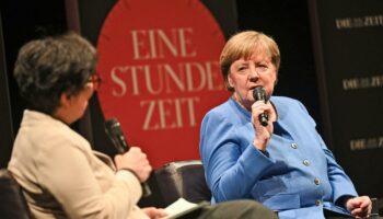 Altkanzlerin zur Migrationspolitik: Angela Merkel wollte zu Unionsanträgen "nicht schweigen"