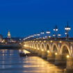 À Bordeaux, la mairie décide d'éclairer la ville une partie de la nuit pour une raison précise