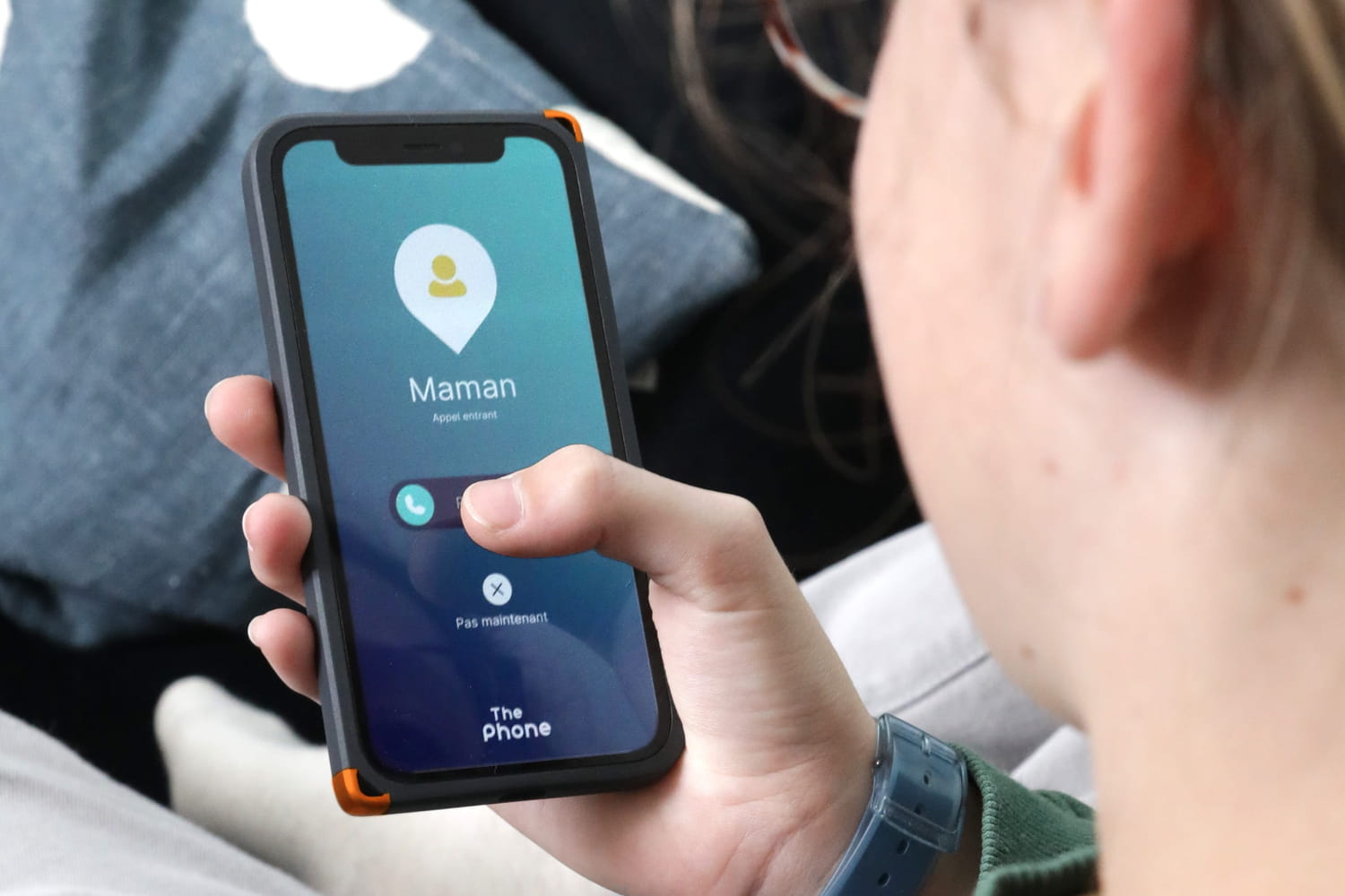 The Phone : c'est quoi ce téléphone sans internet qui entend lutter contre le cyberharcèlement ?