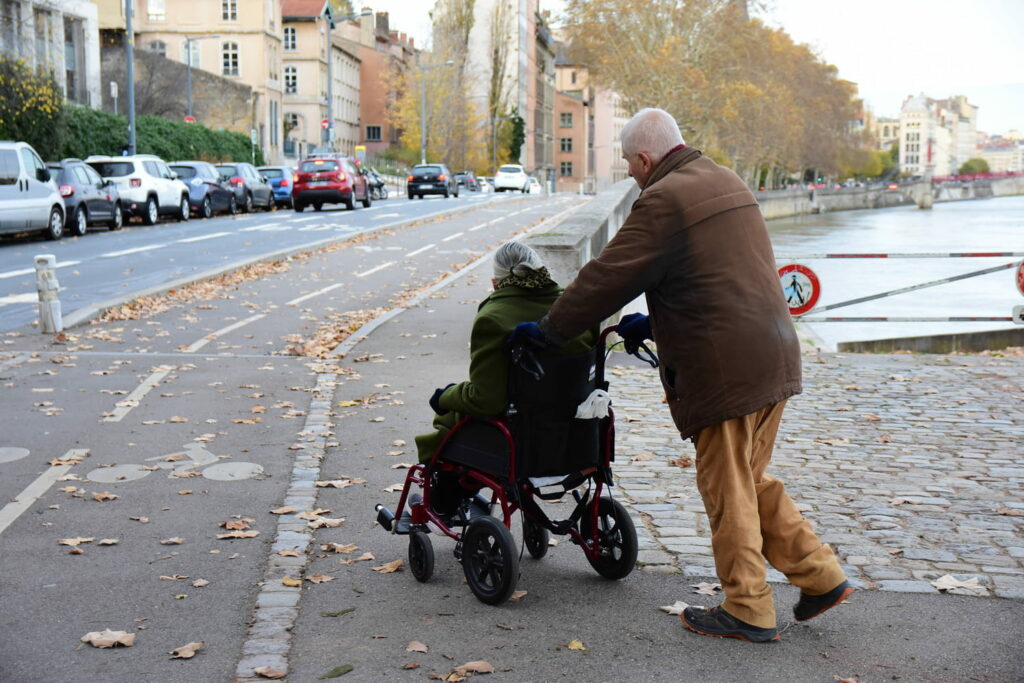 Les 6 galères qui enveniment la vie des handicapés, malgré les fauteuils roulants bientôt gratuits