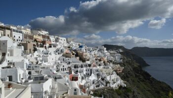 L’état d’urgence déclaré à Santorin après des tremblements de terre à répétition