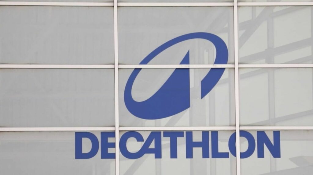 Decathlon : un sous-traitant de l'entreprise soupçonné de travail forcé des Ouïghours