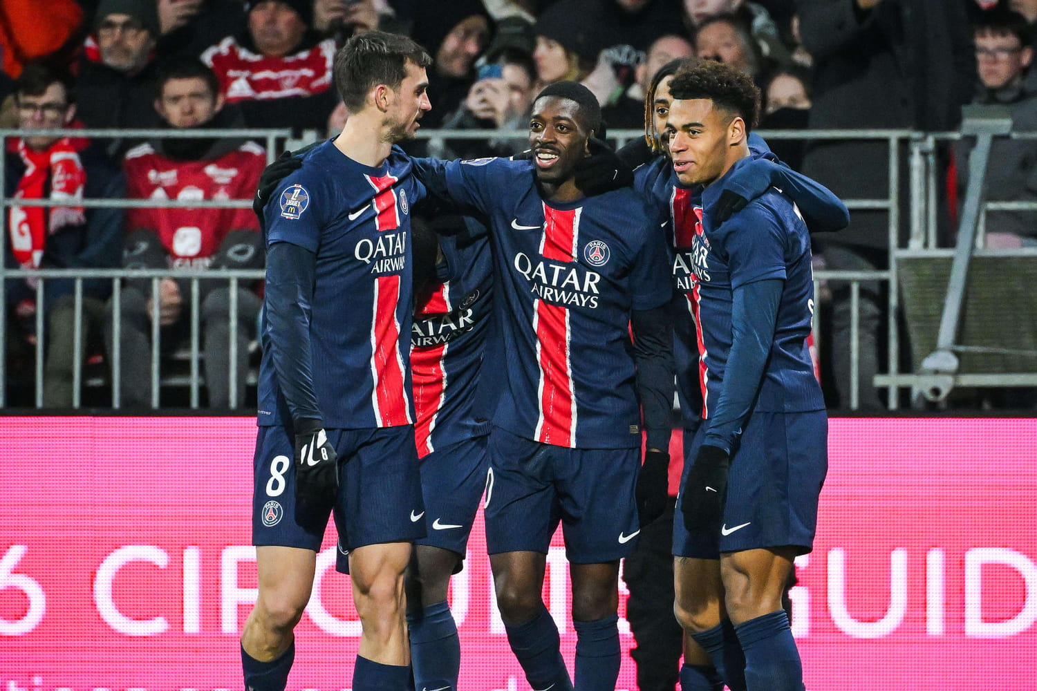 Ligue 1 : grosse lutte pour le podium, résultats et classement