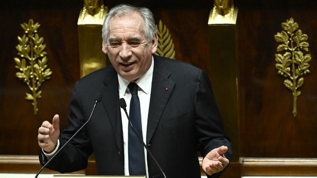 Immigration en France : François Bayrou souhaite ouvrir un "débat public plus large", jugeant "trop étroit" celui sur le droit du sol