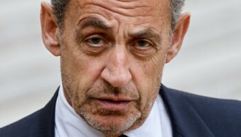 Nicolas Sarkozy désormais équipé d’un bracelet électronique après sa condamnation dans l’affaire des écoutes