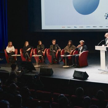 IA : la France lance une concertation sur "un marché éthique respectueux du droit d'auteur"