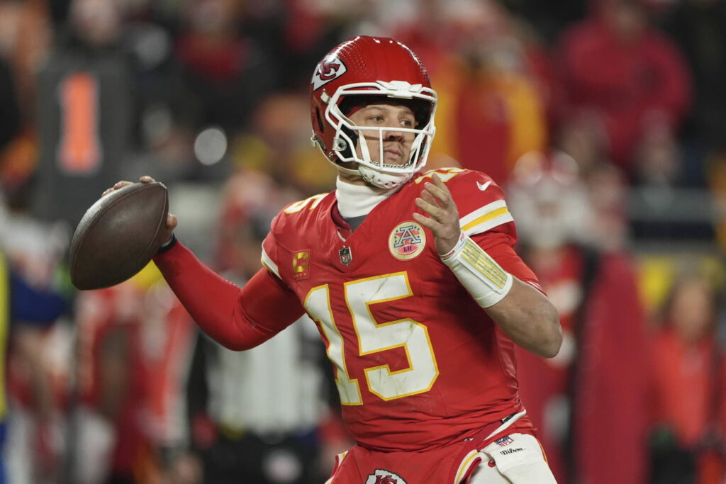 Super Bowl. Philadelphia Eagles - Kansas City Chiefs : Mahomes et les Chiefs visent un triplé historique