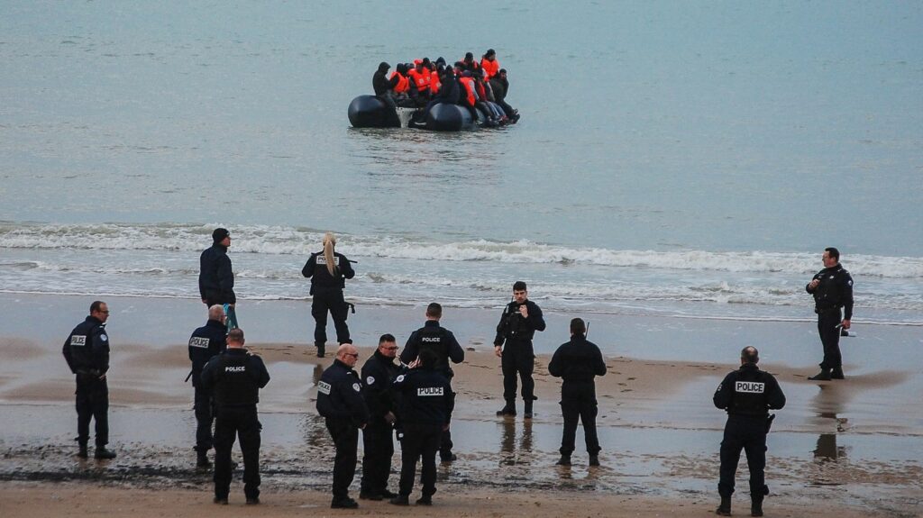 Pas-de-Calais : 57 migrants secourus ce dimanche matin, dont une personne inconsciente et deux en état d'hypothermie