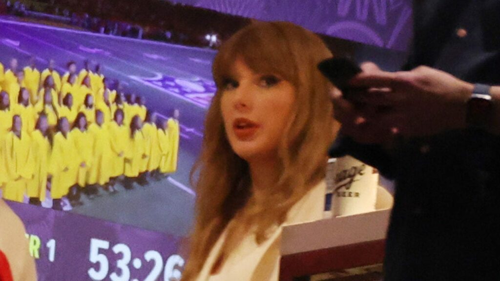 Taylor Swift hears loud boos at Super Bowl LIX after Trump gets raucous cheer