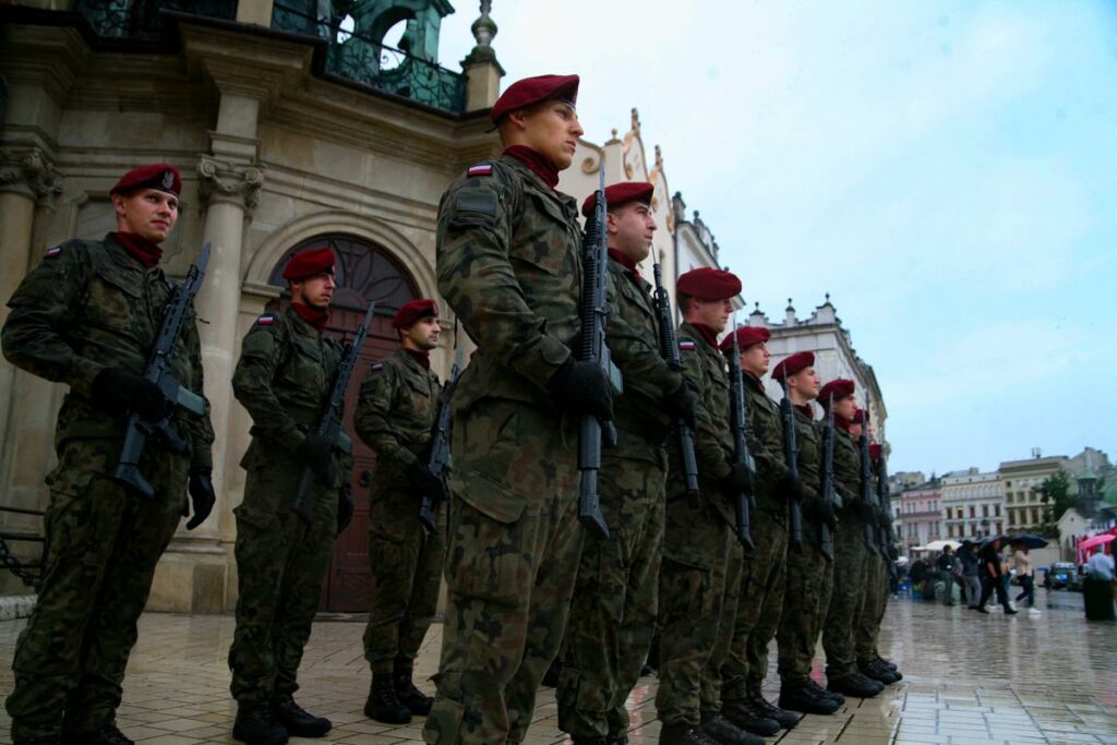 Comment la Pologne bâtit la première armée d’Europe : « La France doit contribuer à cette montée en puissance »