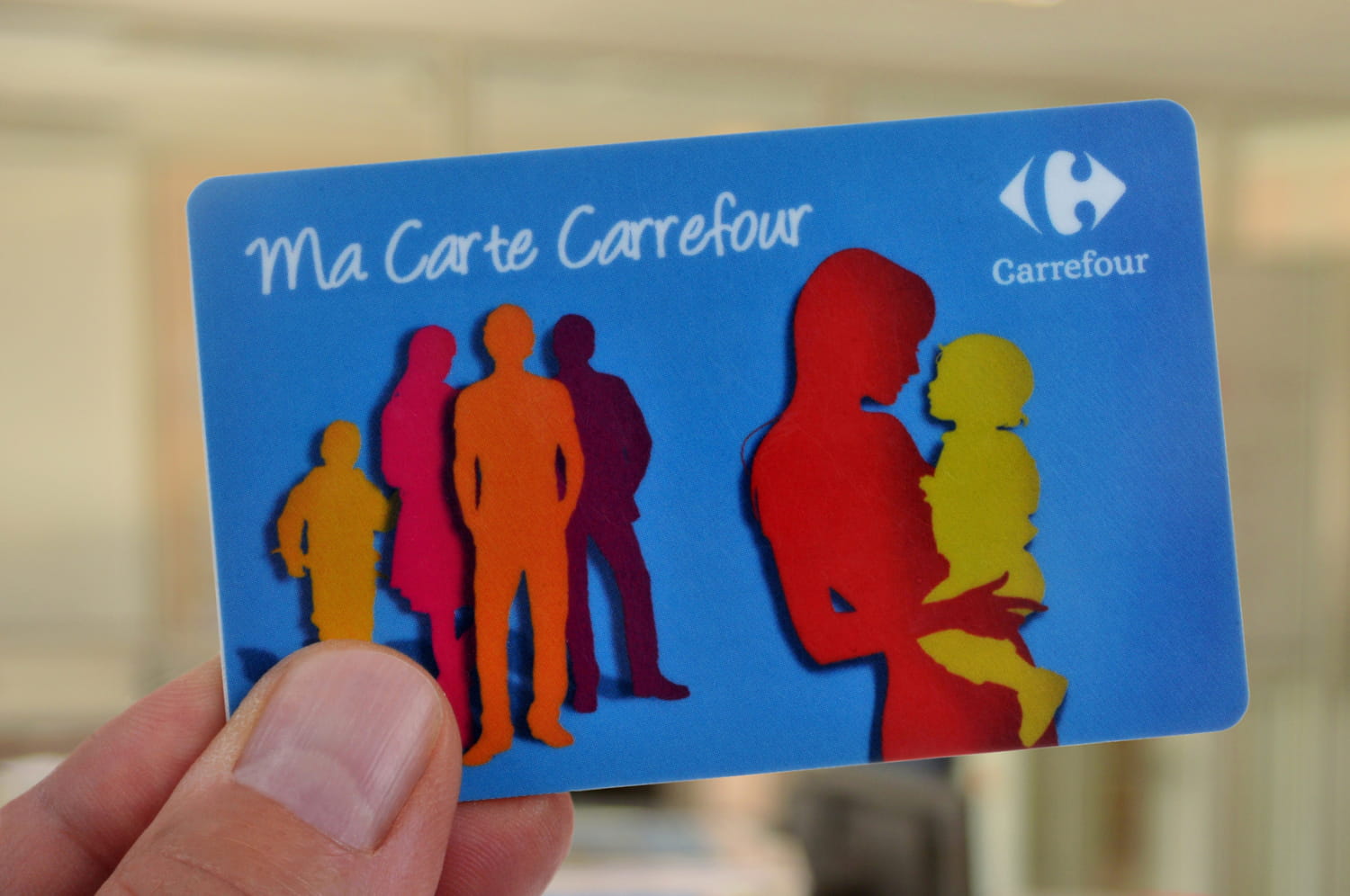 Carrefour, Intermarché et Casino vont vider les cagnottes fidélités de leurs clients : voici la date limite pour les utiliser