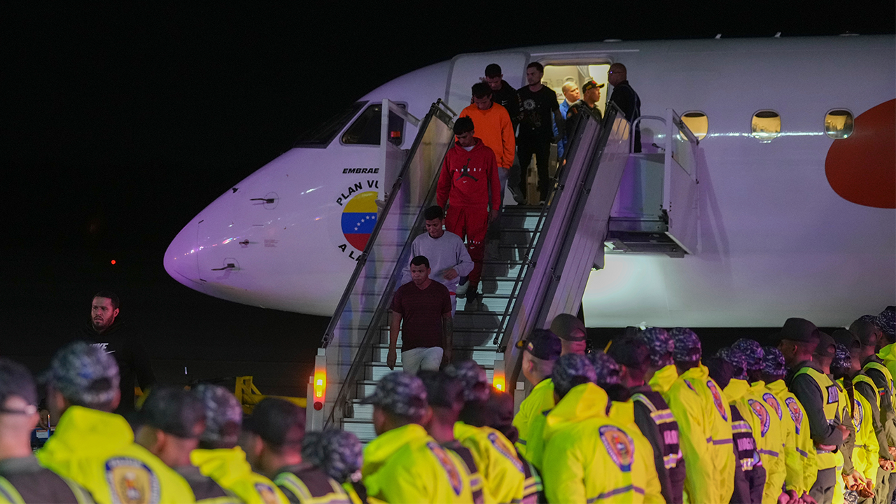 Venezuelan planes sent to US for deportation flights return to country with nearly 200 deportees