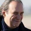 L'homme d'affaires Xavier Niel à son arrivée à l'aéroport d'Alger, où il a accompagné le président Emmanuel Macron, le 6 décembre 2017