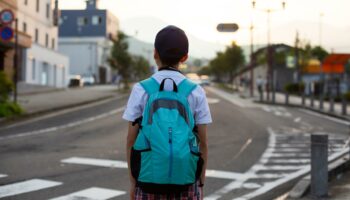 Appel à témoignages - Votre enfant se rend seul au collège depuis peu ? Racontez-nous comment vous avez géré ensemble cette étape