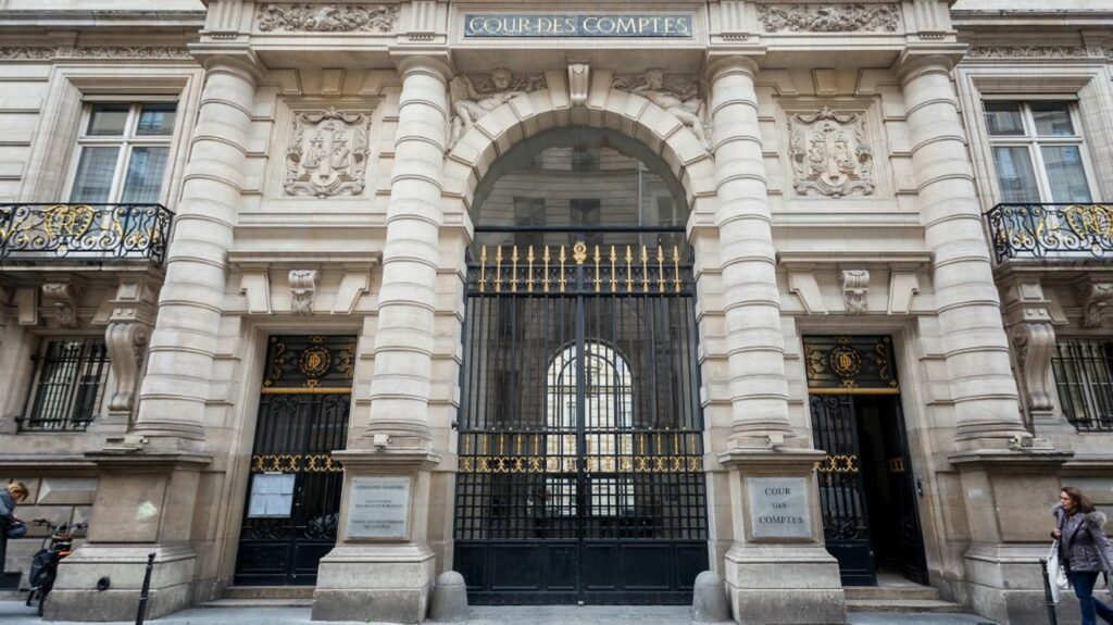 La Cour des comptes met la France en garde face à une dépense publique "en roue libre"