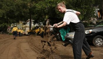 La ville américaine de Los Angeles est touchée par des coulées de boue après une tempête