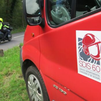 Alcoolisé et sans le permis adéquat, le motard s’était tué en percutant un poids lourd garé illégalement