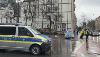 Allemagne : une voiture percute un groupe de manifestants à Munich, plusieurs blessés