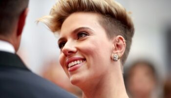 Après une vidéo truquée: Scarlett Johansson appelle à mieux encadrer l'IA