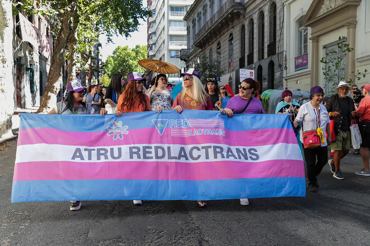 Argentina prohíbe los tratamientos y las cirugías de cambio de género en menores de edad