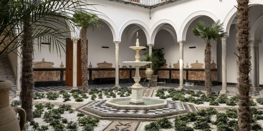 Así es el nuevo hotel de lujo que ha abierto en la casa palacio de los marqueses de Nervión de Sevilla