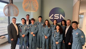 Astronaute d'un jour: 10 jeunes vont découvrir le vol en apesanteur