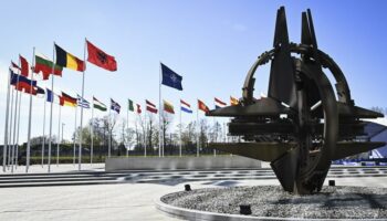 At NATO meeting, Europe demands part in Ukraine peace talks