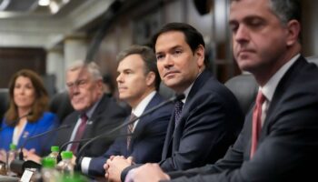 US-Außenminister Rubio hat sich mit Präsident Mulino getroffen. Foto: Mark Schiefelbein/POOL AP/AP/dpa