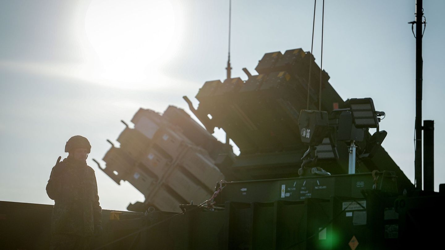 Drohnensichtungen alarmieren einem Bericht nach die Bundeswehr. Foto: Kay Nietfeld/dpa