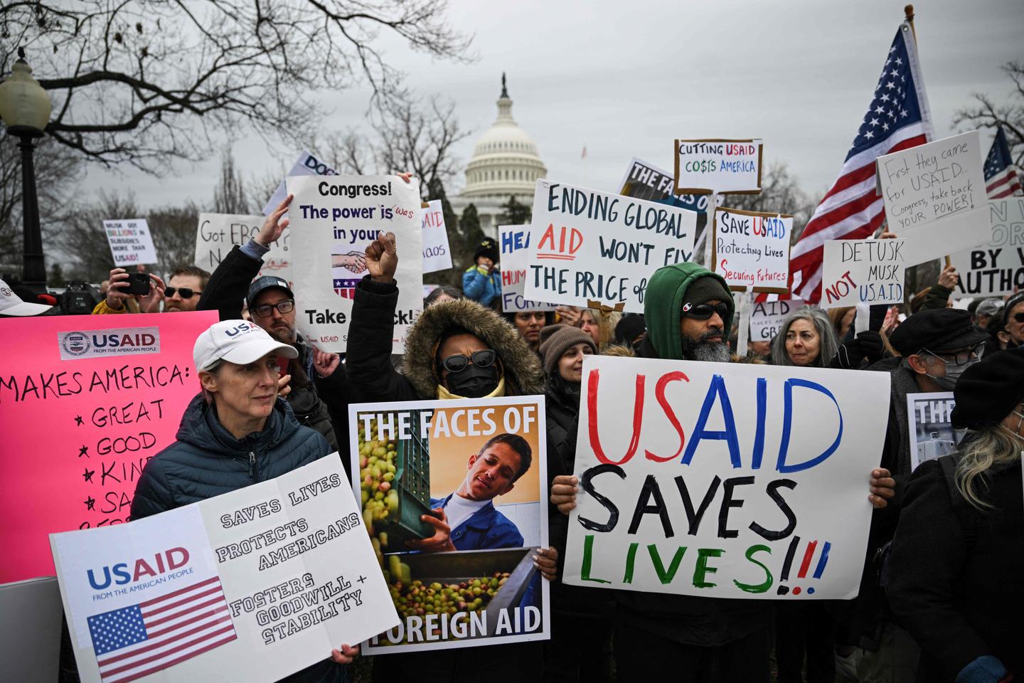 « C’est un coup d’Etat » : la colère des employés de l’Usaid, cobayes de la purge administrative de Donald Trump et Elon Musk