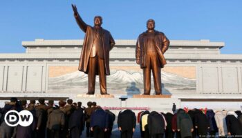 China agency offers N. Korea tour to mark Kim Jong Il's birthday