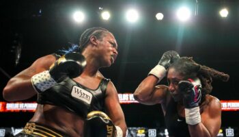 Claressa Shields becomes undisputed heavyweight champion with victory over Danielle Perkins