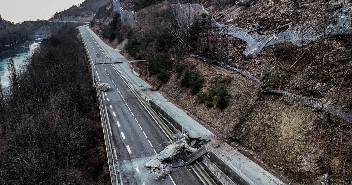 Éboulement en Savoie : la route va pouvoir rouvrir au moins sur une voie pour les départs en vacances samedi