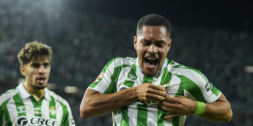 En Brasil insisten por Vitor Roque, pero el Betis sigue teniendo la última palabra