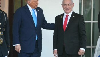 En direct, cessez-le-feu à Gaza : Benyamin Nétanyahou, premier dirigeant étranger reçu par Donald Trump, est arrivé à la Maison Blanche