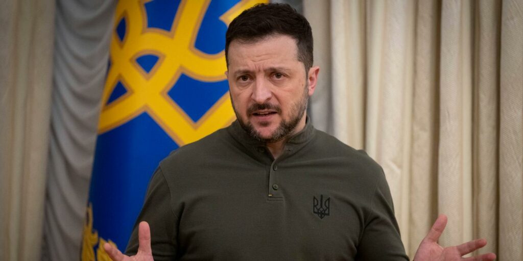 En direct, guerre en Ukraine : Volodymyr Zelensky va rencontrer le vice-président américain, J. D. Vance