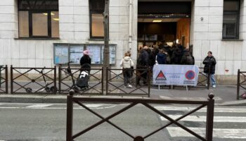 Enseignante soupçonnée d’attouchements à Neuilly : les parents « demandent des réponses »