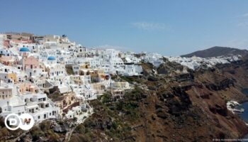 Erdbeben versetzt Menschen auf Insel Santorini in Angst