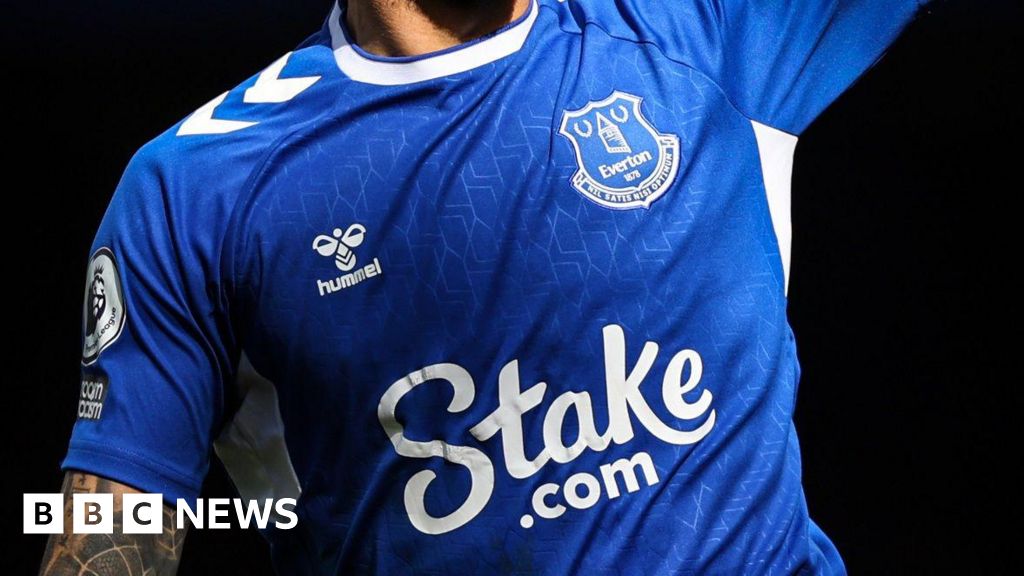 Everton sponsor leaves UK after porn ad probe