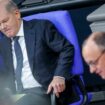 German election: Scholz floats legal case over racism claim