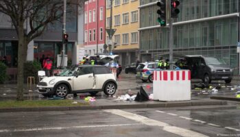 Germany: Munich car 'attack' injures 30, suspect detained