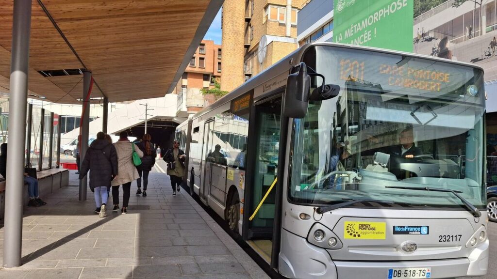 Grève des bus à Cergy-Pontoise : un plan de sortie de crise dévoilé, le retour à la normale espéré le 3 mars