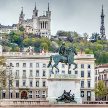 «J’ai envie de déménager quand j’ouvre mes volets» : à Lyon, le manque de soleil atteint un niveau record