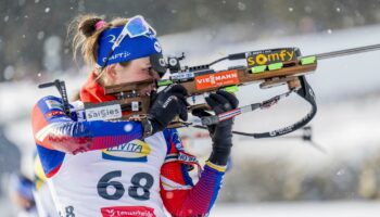 La biathlète Justine Braisaz-Bouchet, réconciliée avec le tir, s’offre un triomphe mondial