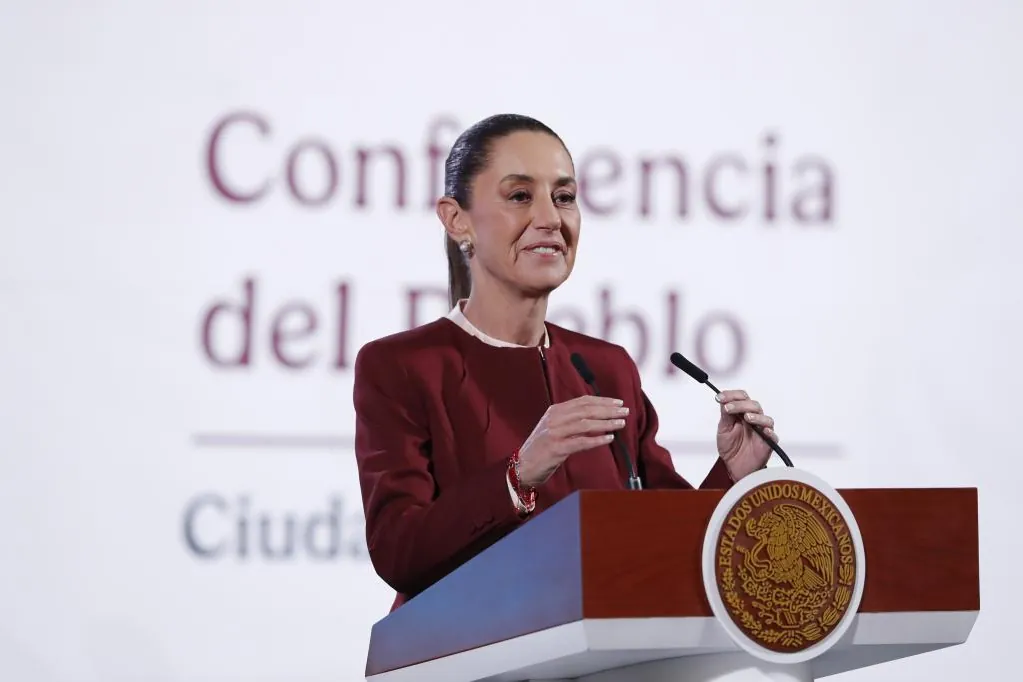 La presidenta mexicana amenaza a Google con una demanda civil por cambiar el nombre al golfo de México