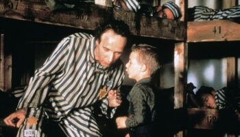 « La vie est belle », sur France 5 : Benigni, fabuliste des camps de la mort