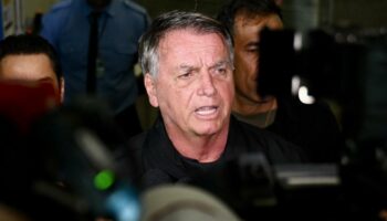 Le parquet brésilien inculpe Jair Bolsonaro pour un projet présumé de coup d’État