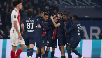 Ligue 1 : bousculé puis souverain, le PSG écrase Monaco