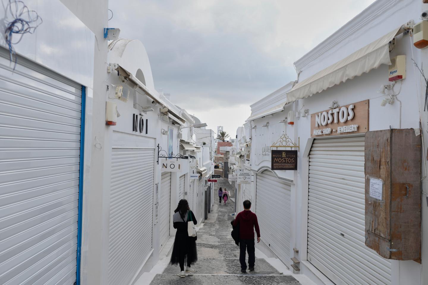 L’île de Santorin secouée par 10 000 séismes et désertée par ses habitants